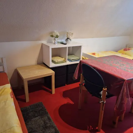 Gaestehaus Am Fels Apartment